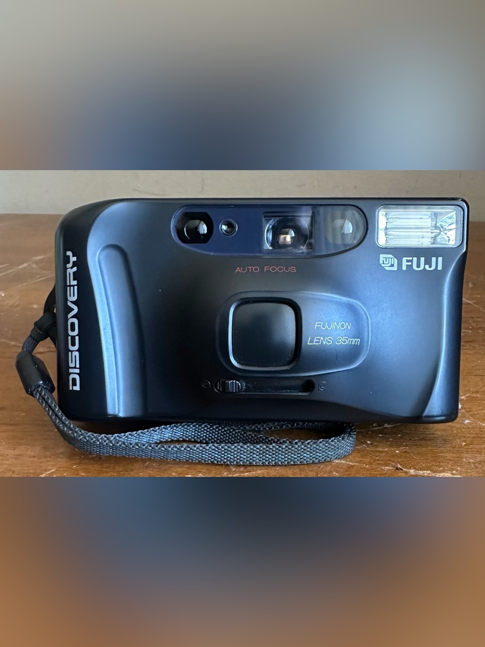 Fuji Discovery 80 Date 35mm Film Compact Drop-In Camera w/ Fujinon 35mm Lens